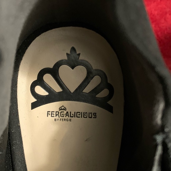 Z03- Fergalicious by Fergie Open Toe Booties faux suede black size 10 - Picture 2 of 8